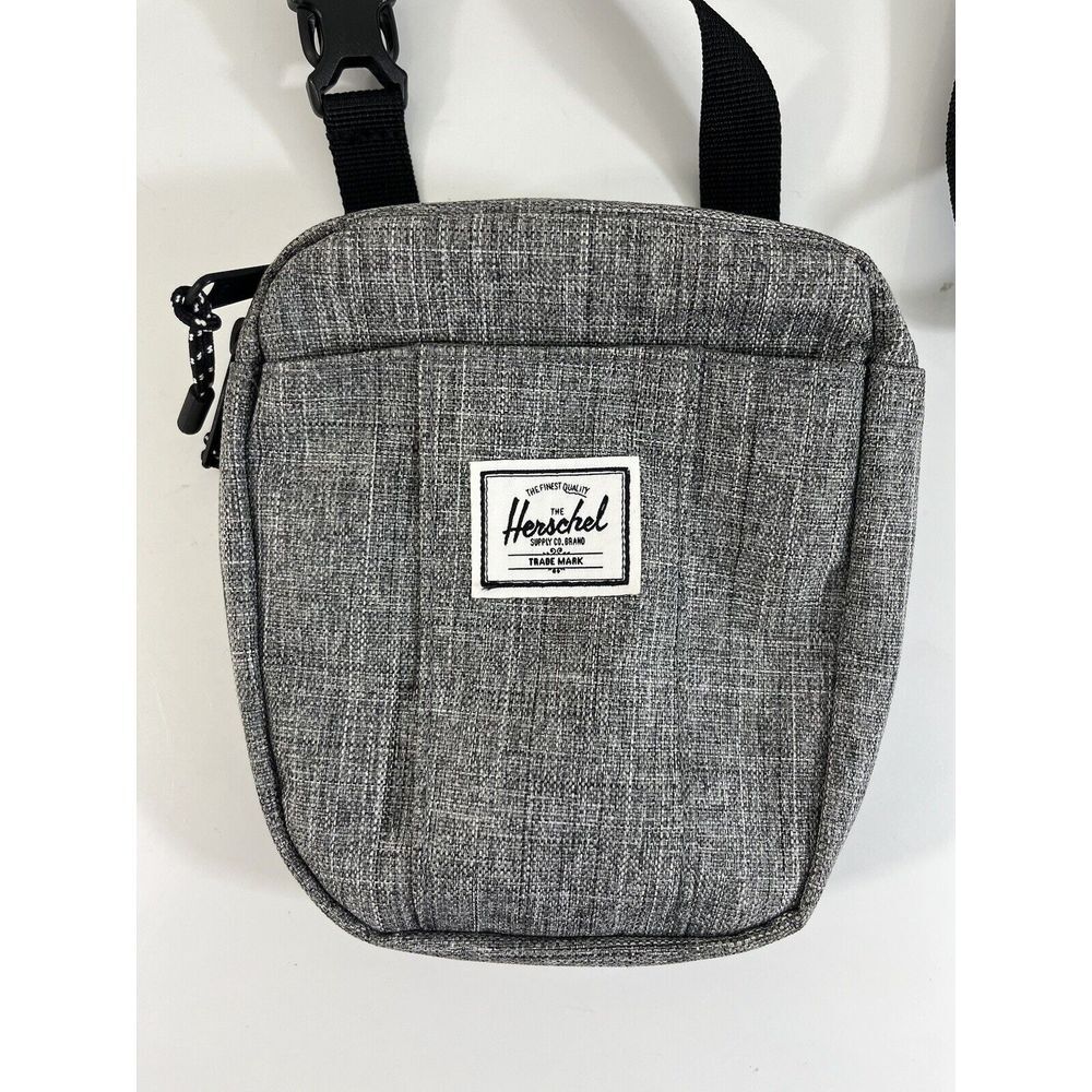 Herschel Supply Co CRUZ CROSS BODY Light‎ Grey With Black Strap Crosshatch Bag